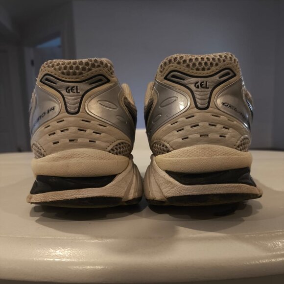 Asics Kayano 14 - Picture 3 of 4